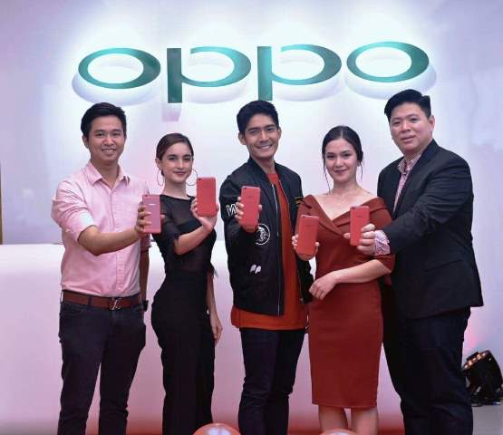 OPPO F3 Limited Edition Red